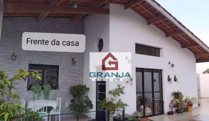 Casa Terrea com Piscina e 3 dormitórios/suíte e closet à venda, 235 m² por R$ 810.000 - Jardim Europa - Sorocaba/SP