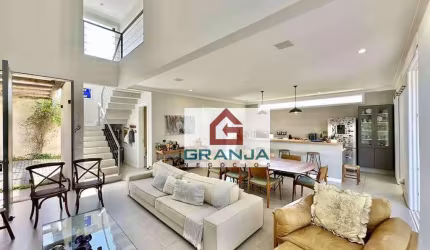 Luxuosa Casa em Reserva Sta. Maria Nature