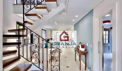 Elegante Imóvel repleto de ármarios, 3 suítes e 1 dormitório, área gourmet, closet,  à venda, 250 m² por R$ 1.340.000 - São Paulo II - Cotia/SP