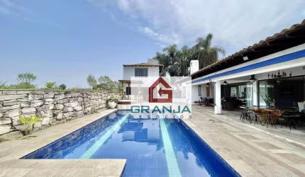 Incrível Imóvel Térreo com 4 dormitórios (2 suítes), piscina, sauna, varanda à venda, 548 m² por R$ 1.980.000 - Jardim Passárgada I - Cotia/SP