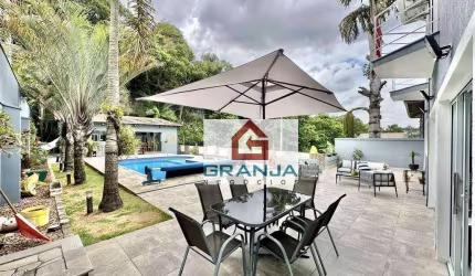 Excelente Oportunidade de Imóvel Repleto de Armários com 3 suítes à venda, 224 m² por R$ 2.500.000 - Granja Viana - Nova Higienópolis - Jandira/SP