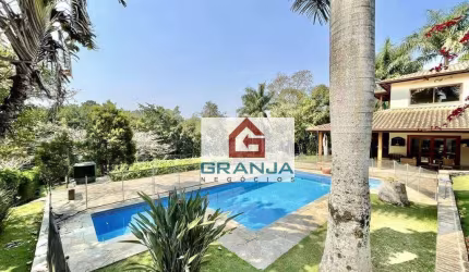 Fazendinha - 4sts, lareira, varanda gourmet, piscina e campinho! 540 m² por R$ 2.500.000 - Chácara Vale do Rio Cotia - Carapicuíba/SP