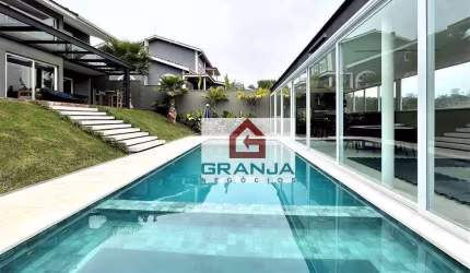 Casa com 4 dormitórios à venda, 463 m² por R$ 5.379.000,00 - Granja Viana - Embu das Artes/SP