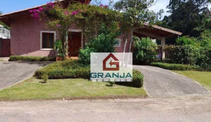 Imóvel Térreo com 3 suítes, gourmet, sustentável, piscina, churrasqueira! à venda, 288 m² por R$ 1.680.000 - Chácara das Paineiras - Carapicuíba/SP