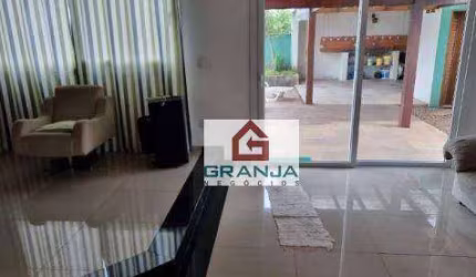 Excelente Casa com 3 dorms/2sts, churrasqueira, piscina à venda, 355 m² por R$ 1.600,000 - São Paulo II - Cotia/SP