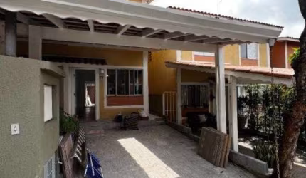 Casa reformada com 2 dormitórios, em condomínio com muito lazer! 70 m² - venda por R$ 480.000 ou aluguel por R$ 3.815/mês - Granja Viana - Cotia/SP
