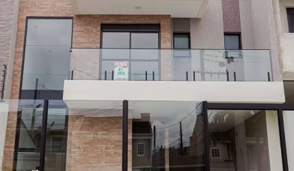 CASA MODERNA COM 3 SUÍTES PRONTA PARA MORAR