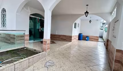 Casa no santo antonio, em via principal, terreno de 475m2