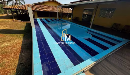 Chácara á venda com 05 quartos sendo 02 suítes, terreno 1000m² em Igarapé MG!