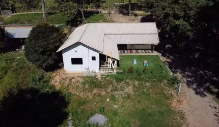 Chácara á venda rica em água, ótima topografia, terreno 4500m² em Itatiaiuçu MG