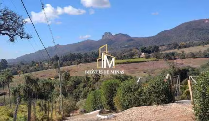 Terreno á venda de 9000m², com córrego dentro do terreno em Mateus Leme MG!