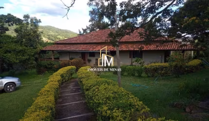 Fazenda á venda de 33,04 hectares com 03 quartos no Distrito de Pará de Minas MG