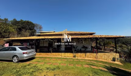 Sítio à venda com 3 quartos, sendo 1 suíte, terreno de 2.000m² em Rio Manso MG!