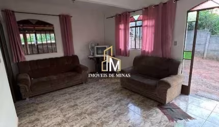 Chácara à venda, 2 quartos, 3 vagas, Centro - Crucilândia/MG