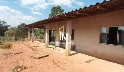 Casa em condomínio a venda com 04 Quartos sendo 01 suíte em Igarapé MG!