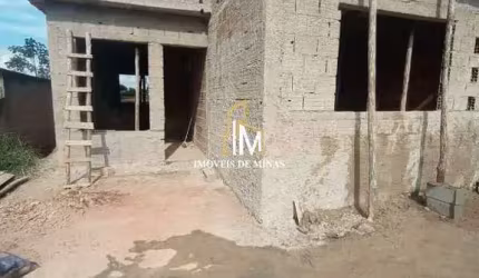 Casa á venda de 300m² sendo ótima localização em Igarapé MG!