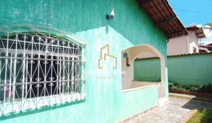 Casa á venda com 04 quartos, lote de 360m² em Igarapé MG!!