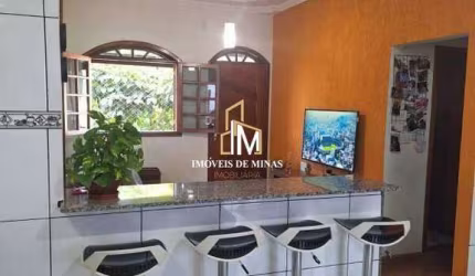 Casa á venda com 03 quartos sendo 01 suíte, terreno 200m² em Belo Horizonte MG!