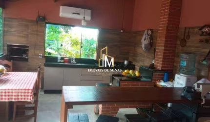 Sítio á venda de 16.000m² com várias plantações em Mateus Leme MG!