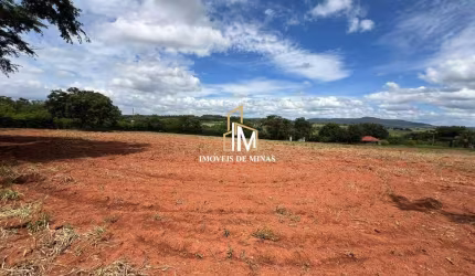 Chácaras à venda 1000m² em Serra Azul, financiadas direto com o proprietário.