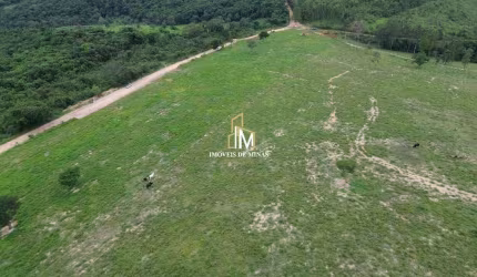 Terreno á venda plano financiadas em condomínio fechado á venda em Itaúna MG!