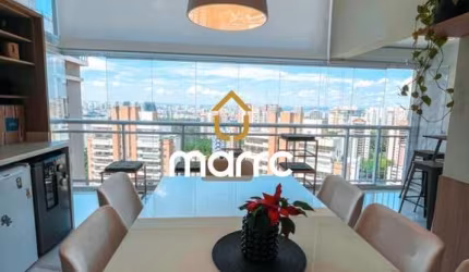 Luxuoso apartamento a venda no condomínio Grand Panamby