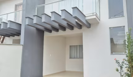 Sobrado geminado no Vila Nova