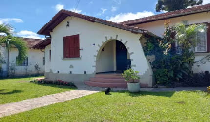 Casa à venda em Campo Alegre