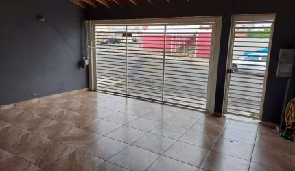 Casa para Venda em Salto, Residencial Parque Laguna, 2 dormitórios, 1 banheiro, 2 vagas