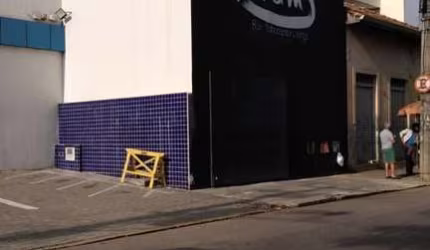 Salão Comercial para Venda em Salto, Centro