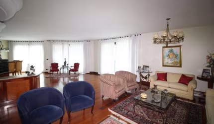 Imperdível: Apartamento à venda em Belo Horizonte-MG, bairro Lourdes. 4 quartos, 4 suítes, 3 salas, 6 banheiros, 4 vagas, 305,95m².