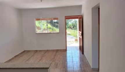 Casa em condomínio de luxo com 2 quartos e 243,57 m2 na Mantiquira, Paty do Alferes-RJ. Imperdível!