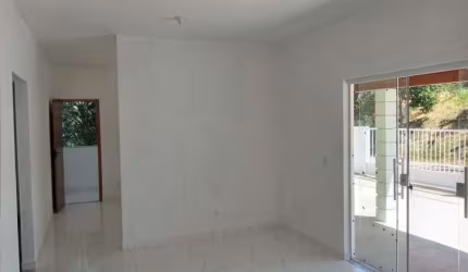 Casa em Condomínio à Venda em Paty do Alferes-RJ - Bairro Mantiquira: 3 Quartos, 1 Suíte, 295,95m². Venha Conhecer!