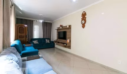 Sobrado à venda, 5 quartos, 3 suítes, 2 vagas, Vila Carrão - São Paulo/SP