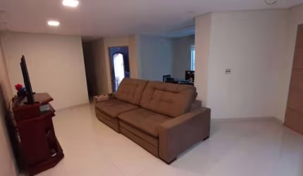 Sobrado à venda, 6 quartos, 2 suítes, 3 vagas, Vila Santa Isabel - São Paulo/SP
