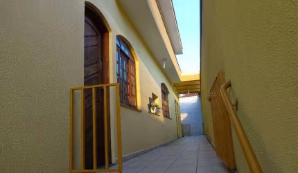 Sobrado à venda, 3 quartos, 1 suíte, 8 vagas, Vila Graciosa - São Paulo/SP