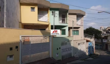 Sobrado de 80m² para locação na Vila Formosa com 3 quartos, 1 suite, sala, cozinha, lavabo, lavanderia, 1 vaga. R$3.200,00 já com IPTU incluso!