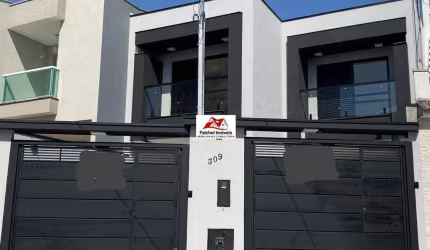 Lindo sobrado de 120m² com 3 dorm., 1 suite, 2 vagas por 890.000,00, aceita permuta menor valor por imóvel ou carro - Vila Matilde/SP