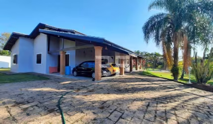 Chácara à venda, 2500 m² por R$ 2.500.000,00 - Colinas do Mosteiro de Itaici - Indaiatuba/SP