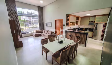 Casa com 3 quartos à venda, 140 m² por R$ 1.250.000 - Jardim Bréscia - Indaiatuba/SP