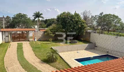 Chácara com Piscina - Recreio Campestre Viracopos - Aceita Permuta.