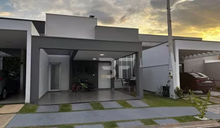Casa à venda, 105 m² por R$ 960.000,00 - Vila Ytu - Indaiatuba/SP