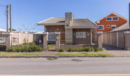 Casa com 3 quartos à venda na Rua Luiz Boza, Santa Felicidade, Curitiba, 408 m2 por R$ 1.750.000