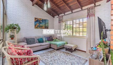 Casa 4 dormit/quartos, Condomínio na Agronomia