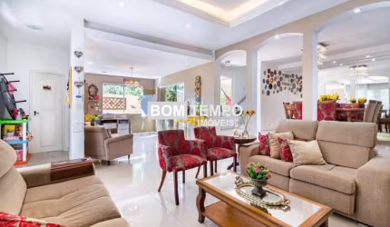 Bairro Menino Deus - OPORTUNIDADE EXCLUSIVA - CASA