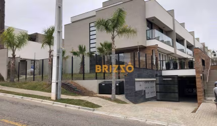 Sobrado com 3 suítes à venda, 240 m² por R$ 1.833.520 - Santo Inácio - Curitiba/PR