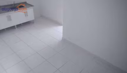 Sobrado com 2 dormitórios para alugar, 60 m² por R$ 2.415,00/mês - Monte Castelo - São José dos Campos/SP