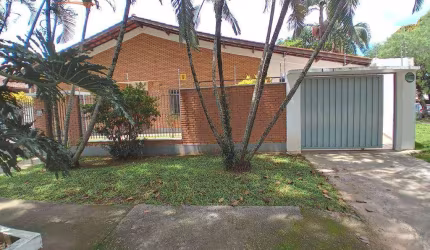 Casa com 4 quartos, 380 m² - venda por R$ 3.710.000 ou aluguel por R$ 15.310/mês - Jardim Apolo - São José dos Campos/SP