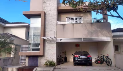 Casa á  venda ou locação no Parque Califórnia - Jacareí/SP com 200 m²