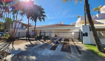 Casa com 3 dormitórios para alugar, 339 m² por R$ 15.933,00/mês - Jardim Apolo - São José dos Campos/SP
